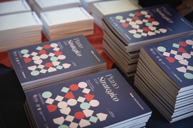 Strategia Cuneo 2030: dalla pianificazione all’attuazione. Cosa cambia per dirigenti e quadri. Strategia Cuneo 2030: dalla pianificazione all'attuazione. Cosa cambia per dirigenti e quadri.